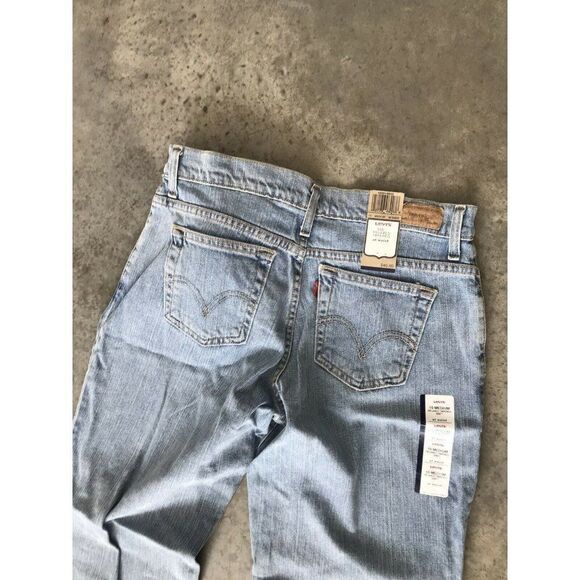 Levi’s Relaxed Tapered Womens Light Stonewash At Waist Jeans 10 Medium - Picture 4 of 11